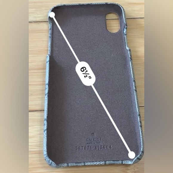New Gucci phone case. Fits iPhone XS Max Plus. Protect your phone in style! - Picture 3 of 6